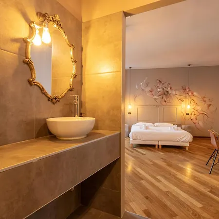 La Stazione Degli Artisti * 트리에스테