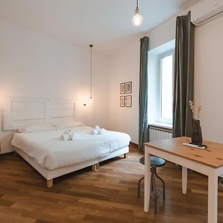 La Stazione Degli Artisti Триест