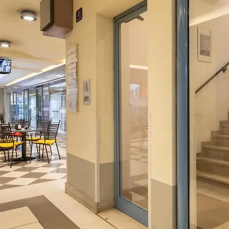 Apartment La Stazione Degli Artisti Trieste