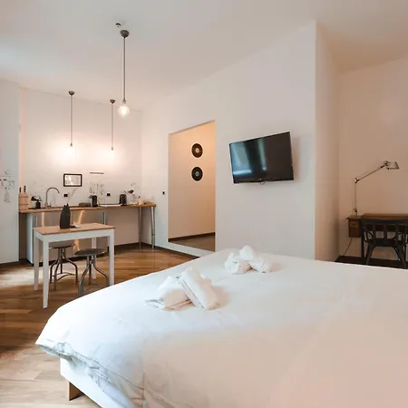 La Stazione Degli Artisti Apartment