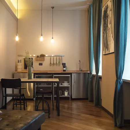La Stazione Degli Artisti Apartment *